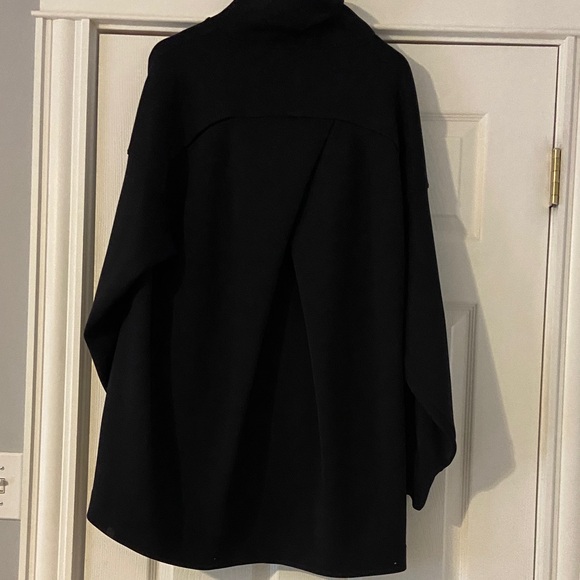 lululemon athletica women’s Black cowl neck Sweater - Picture 3 of 7